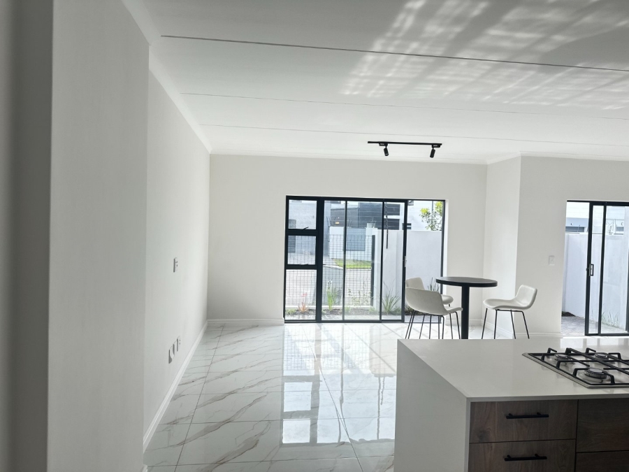3 Bedroom Property for Sale in Sandown Western Cape